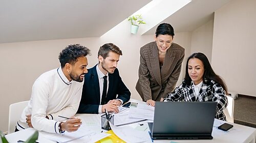 Meilleure collaboration ventes et marketing solution crm adaptée